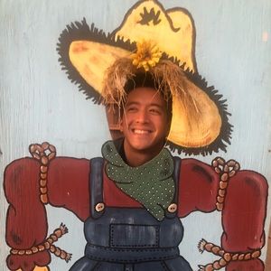 Meet your Posher, Grant